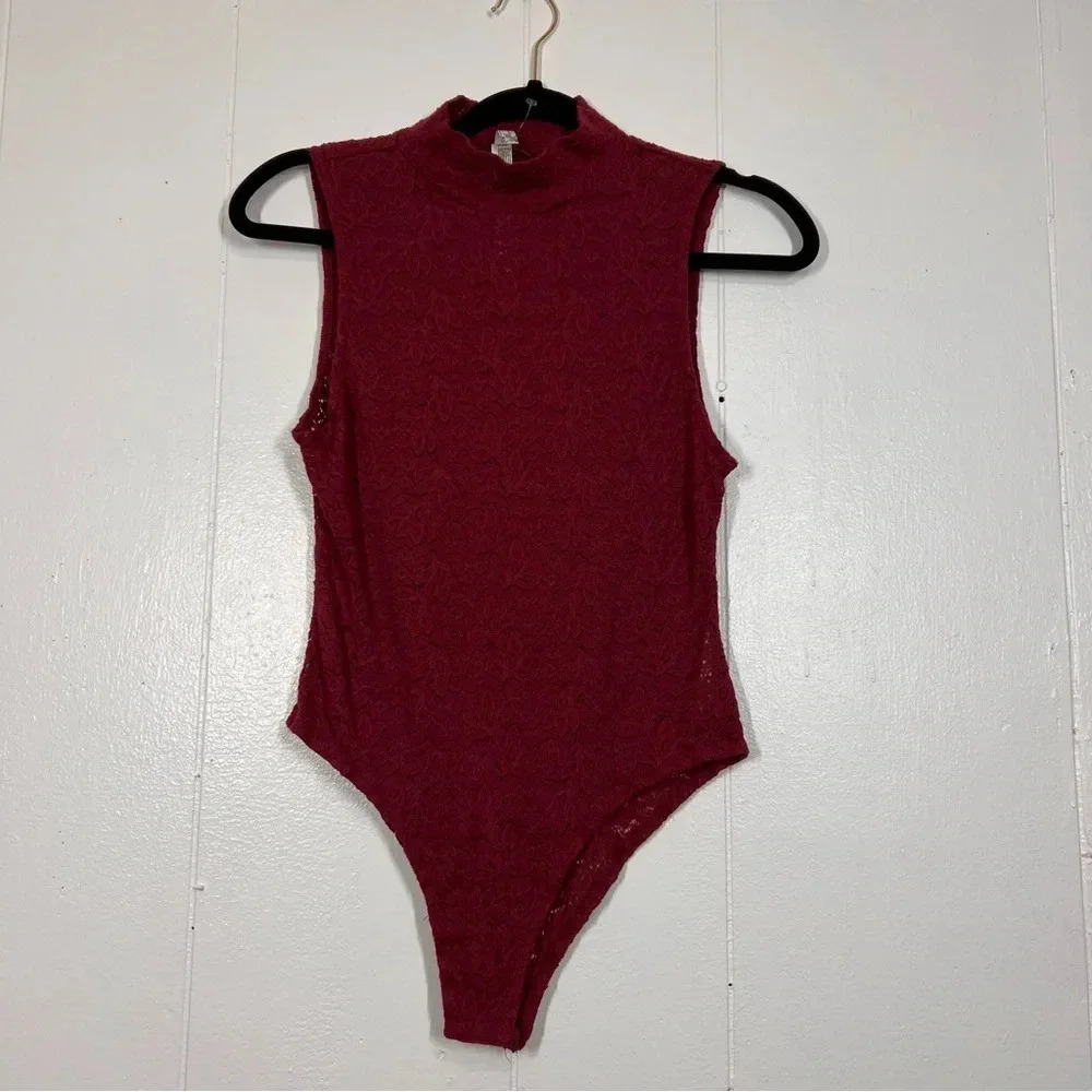 Intimately Free People Burgundy Wine Cherry Mock Neck Lace Bodysuit XS